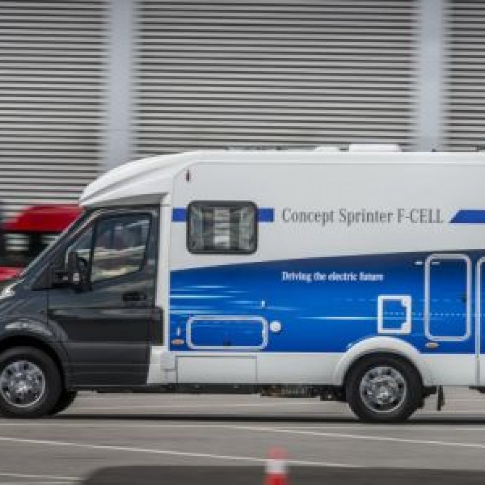 Mercedes stellt Sprinter F-Cell vor